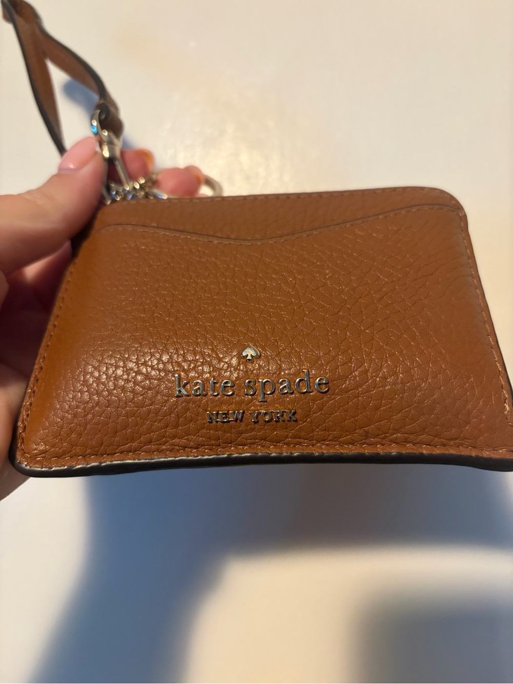 kate spade tan pebbled leather wristlet card case with keyring - Picture 2 of 8